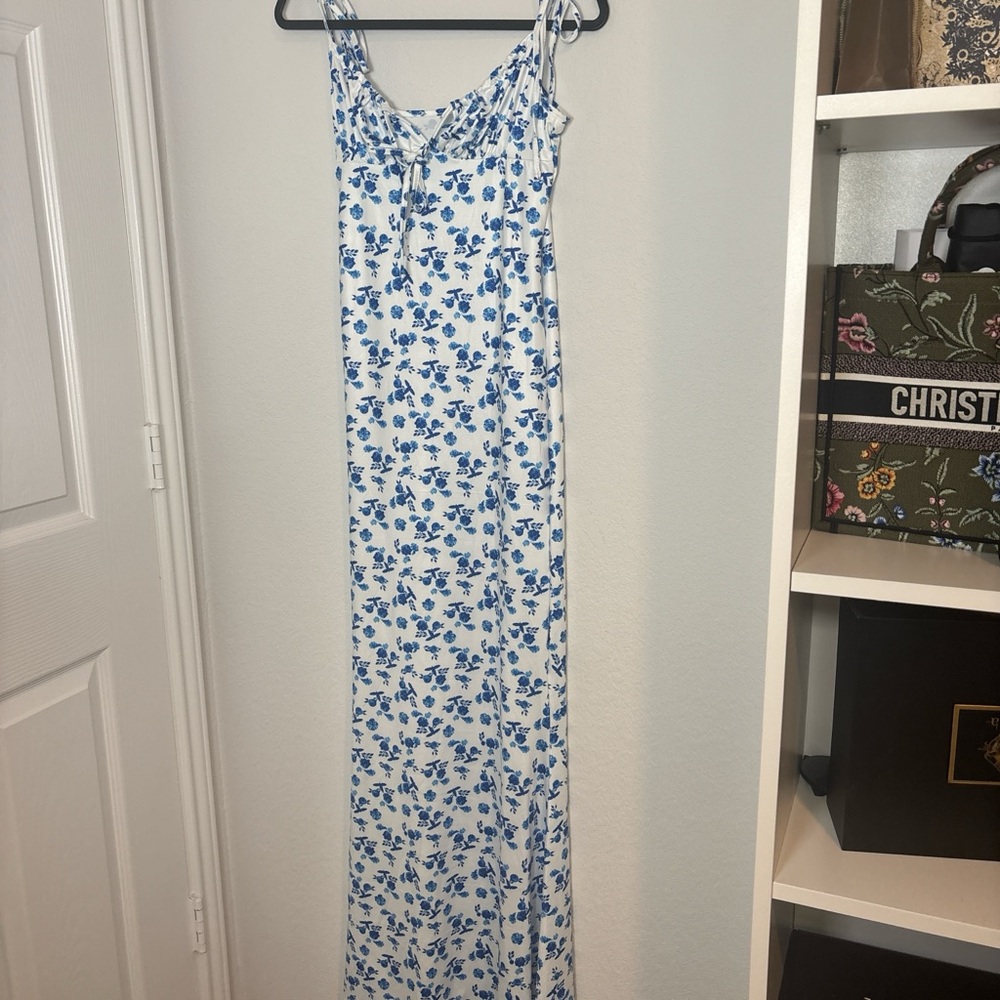 White and blue floral maxi dress with adjustable straps #maxidress